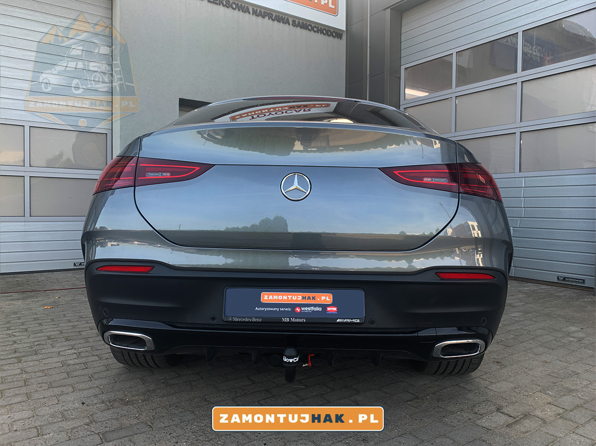 Mercedes GLE SUV - montaż haka